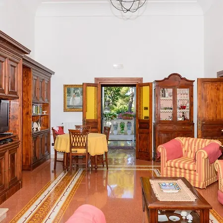 Helloapulia - Chiara Апартаменты *